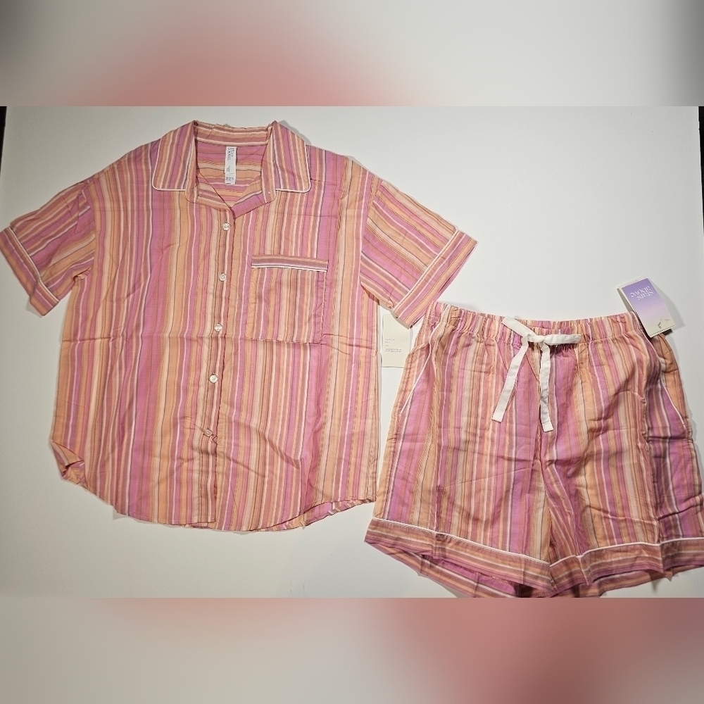 Stars Above Striped Pajamas Shirt & Short Set Multicolor Size Medium - Picture 13 of 14